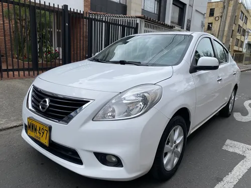 Nissan Versa 2013 - $33.900.000 | Rival