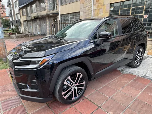 Toyota RAV4 2026 - $269.900.000 | Rival