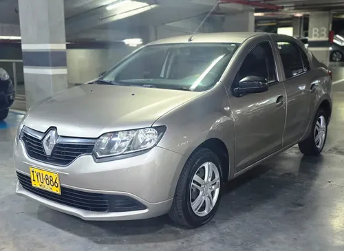 Renault Logan 2017 - $39.900.000 | Rival