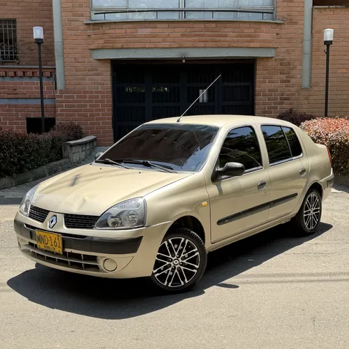 Renault Symbol 2005 - $17.900.000 | Rival