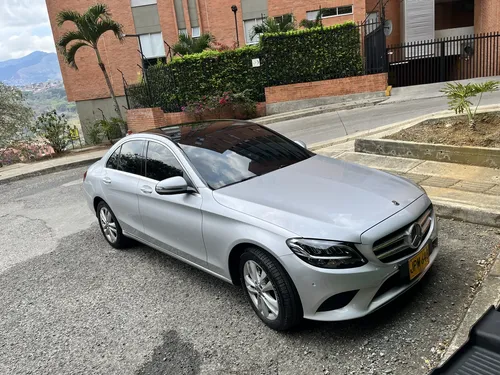 Mercedes-Benz Clase C 2021 - $105.000.000 | Rival