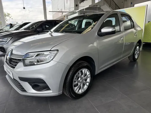 Renault Logan 2027 - $64.990.000 | Rival