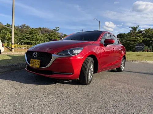 Mazda 2 2021 - $63.500.000 | Rival