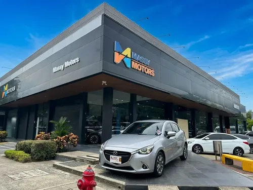 Mazda 2 Sport 2018 - $55.000.000 | Rival
