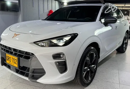 Cupra Terramar 2027 - $159.000.000 | Rival