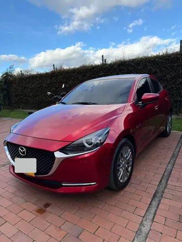 Mazda 2 Sport 2022 - $71.900.000 | Rival