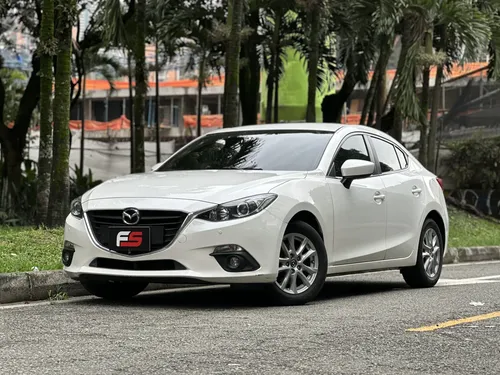 Mazda 3 2017 - $58.900.000 | Rival