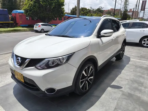 Nissan Qashqai 2016 - $63.000.000 | Rival