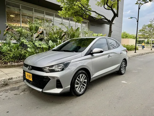 Hyundai HB20S 2023 - $63.900.000 | Rival