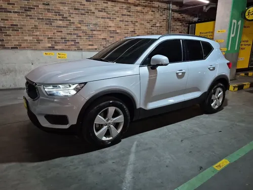 Volvo XC40 2020 - $88.000.000 | Rival