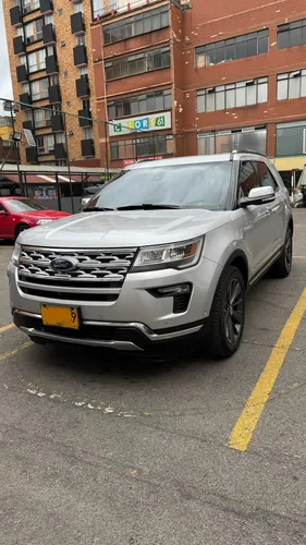 Ford Explorer 2018 - $96.900.000 | Rival