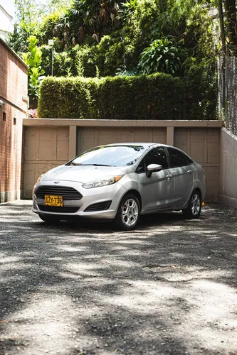 Ford Fiesta 2016 - $37.000.000 | Rival