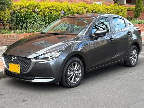 Mazda 2 2022 - $64.500.000 | Rival