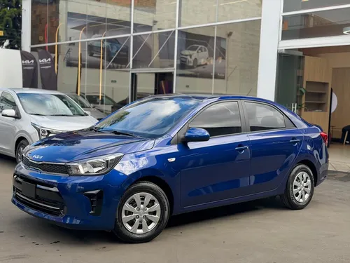 Kia Soluto 2027 - $67.980.000 | Rival