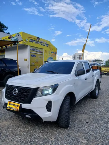 Nissan Frontier 2022 - $105.000.000 | Rival