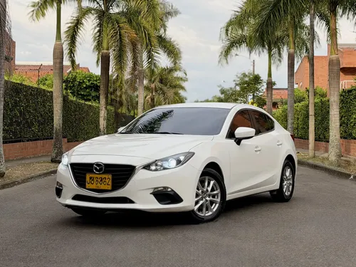 Mazda 3 2017 - $54.900.000 | Rival