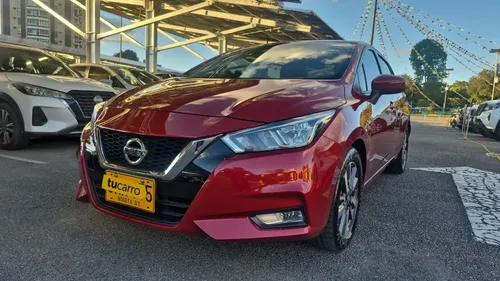 Nissan Versa 2020 - $55.000.000 | Rival