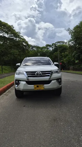 Toyota Fortuner 2020 - $179.000.000 | Rival