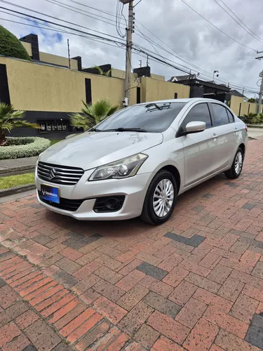 Suzuki Ciaz 2016 - $37.900.000 | Rival
