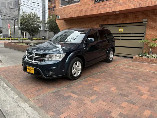 Dodge Journey 2014 - $35.500.000 | Rival