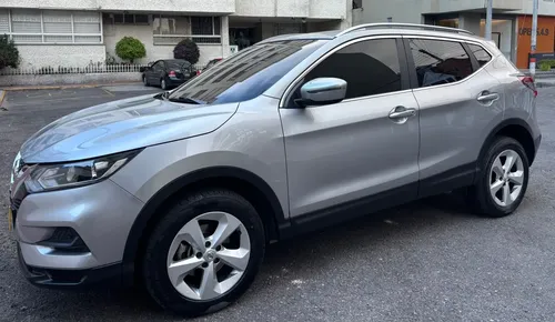 Nissan Qashqai 2019 - $80.000.000 | Rival