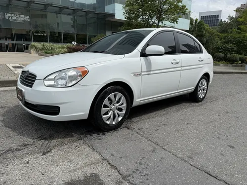 Hyundai Accent Vision 2011 - $32.600.000 | Rival