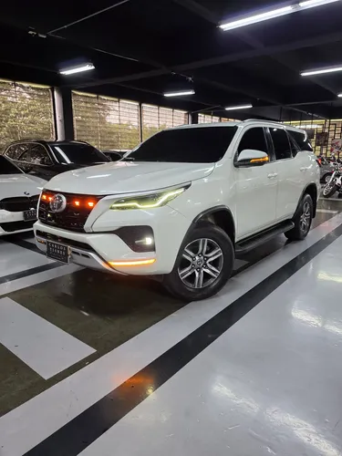 Toyota Fortuner 2019 - $171.900.000 | Rival