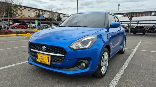 Suzuki Swift 2023 - $63.000.000 | Rival