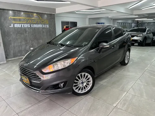 Ford Fiesta 2015 - $34.900.000 | Rival