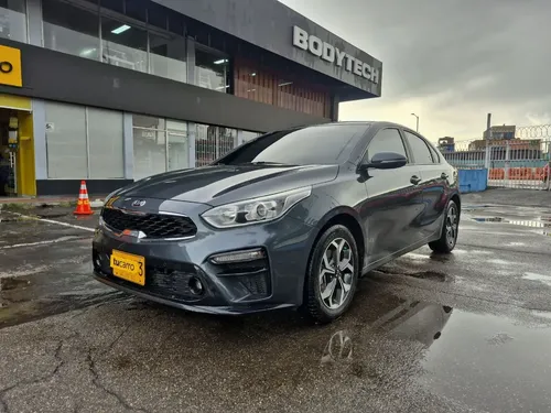 Kia Cerato 2021 - $69.000.000 | Rival