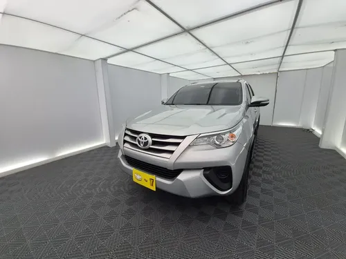 Toyota Fortuner 2017 - $149.000.000 | Rival