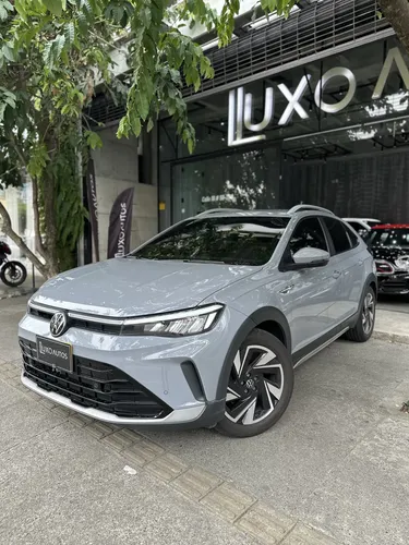 Volkswagen Virtus 2025 - $84.900.000 | Rival