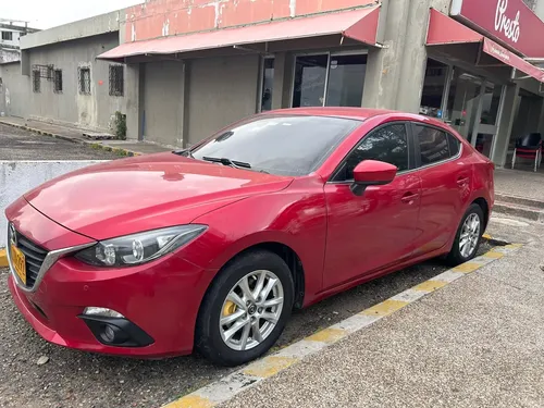 Mazda 3 2017 - $52.000.000 | Rival