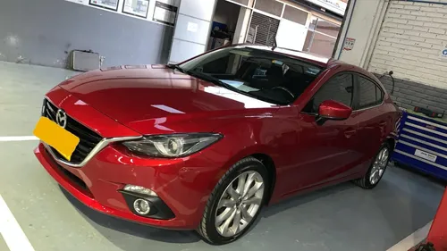 Mazda 3 2015 - $65.000.000 | Rival