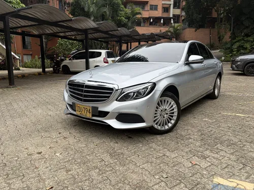 Mercedes-Benz Clase C 2016 - $79.000.000 | Rival