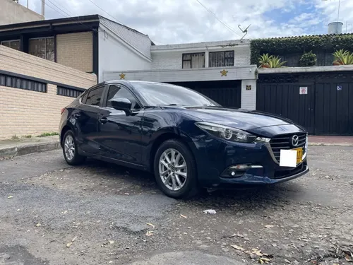 Mazda 3 2017 - $60.000.000 | Rival