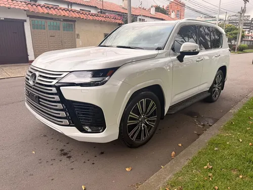 Lexus LX 2026 - $980.000.000 | Rival