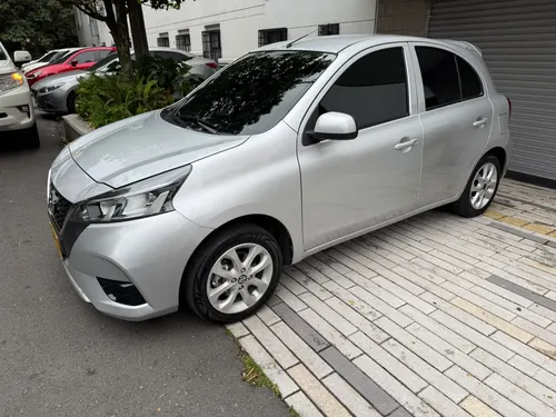 Nissan March 2022 - $54.900.000 | Rival