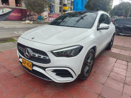 Mercedes-Benz Clase GLA 2025 - $168.990.000 | Rival