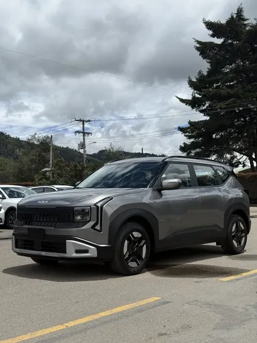 Kia Seltos 2027 - $109.990.000 | Rival