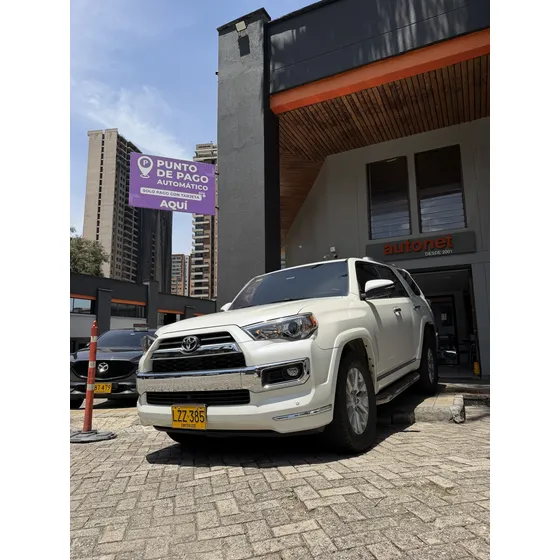 Toyota 4runner 2023 - $285.000.000 | Rival