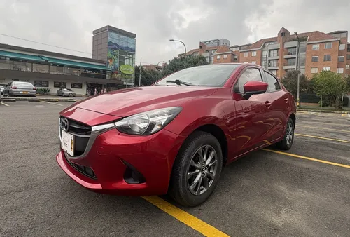 Mazda 2 Sedan 2020 - $59.850.000 | Rival