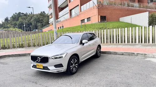 Volvo XC60 2020 - $119.900.000 | Rival