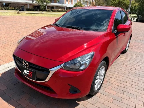 Mazda 2 2019 - $57.800.000 | Rival
