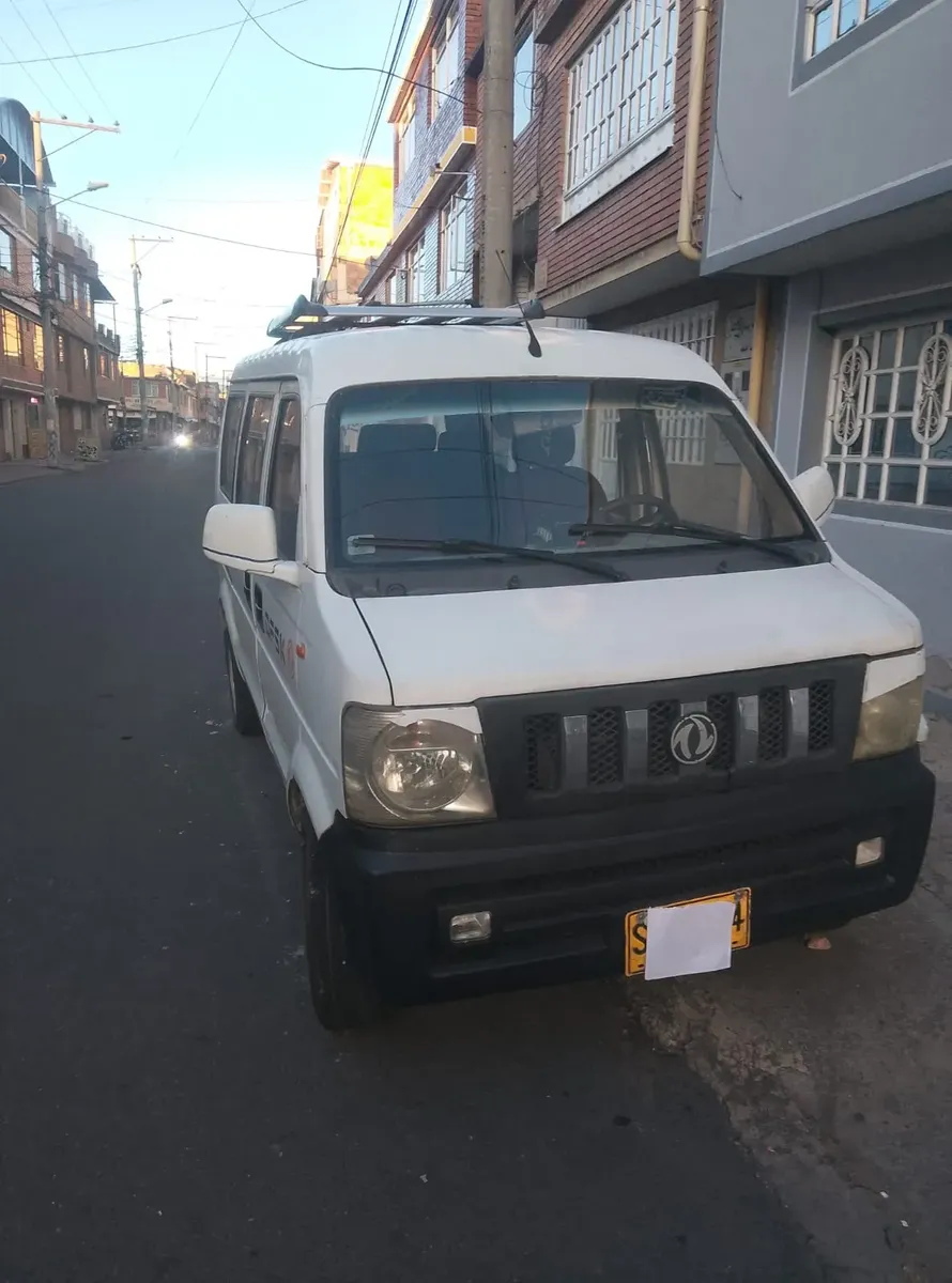 DFSK Van Pasajeros C37 2014 - $30.000.000 | Rival