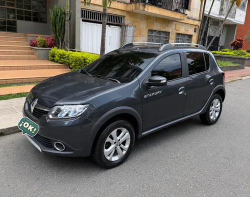 Renault Sandero Stepway 2017 - $45.900.000 | Rival