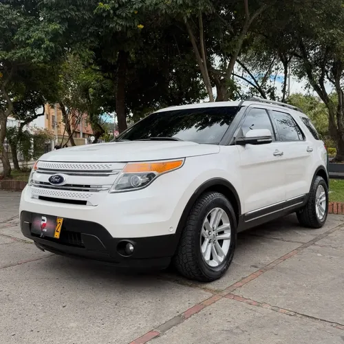 Ford Explorer 2013 - $59.000.000 | Rival