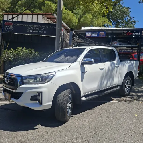 Toyota Hilux 2018 - $179.900.000 | Rival