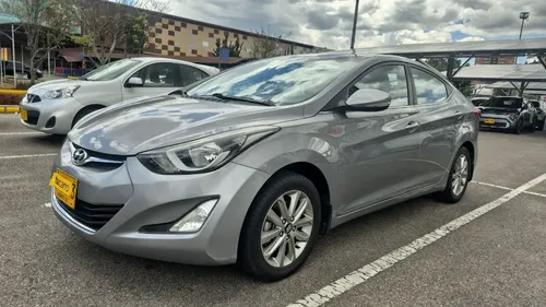 Hyundai Elantra 2014 - $48.500.000 | Rival