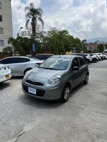 Nissan March 2015 - $36.900.000 | Rival
